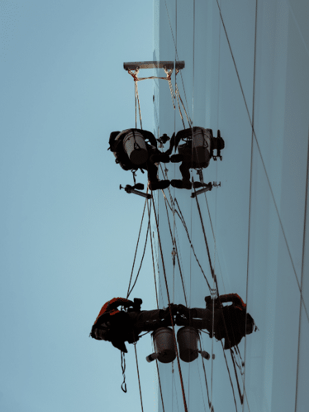 אופי הדרכות עבודה בגובה